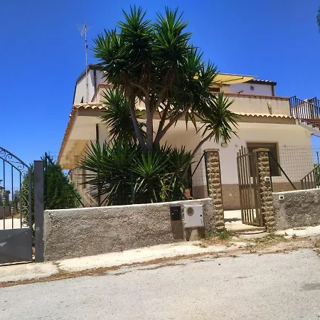 Holiday home Nino Marina di Ragusa